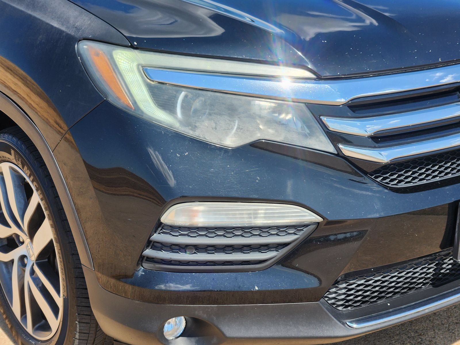 Used 2017 Honda Pilot Elite image 11