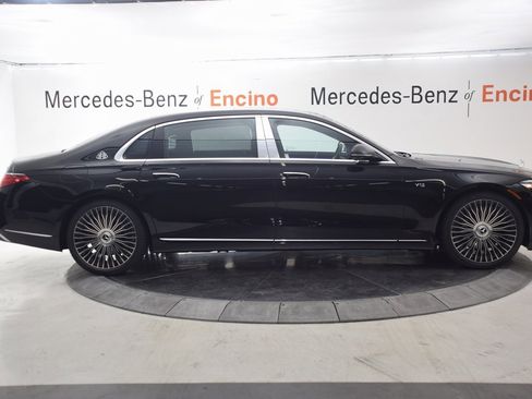New 2026 Mercedes-Benz Maybach S 680 4MATIC image 7