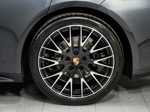 New 2026 Porsche Panamera 4 AWD/4WD image 39