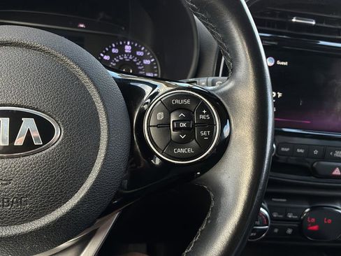 Used 2021 Kia Soul EX image 27