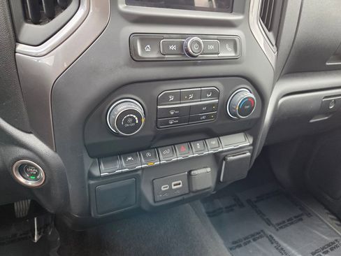 Certified 2024 Chevrolet Silverado 1500 Custom w/ Turbomax Blackout Package image 23