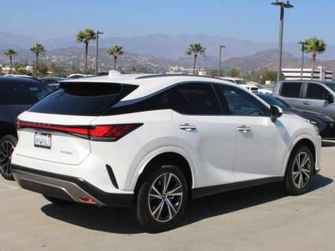Certified 2025 Lexus RX 350 Premium FWD image 21