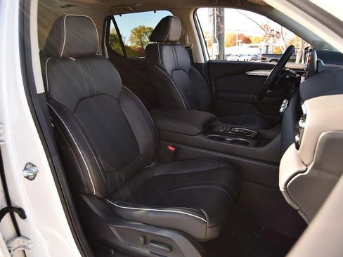 New 2025 Honda Pilot Elite image 25