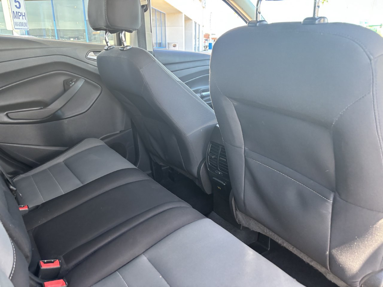 Used 2015 Ford Escape SE w/ Equipment Group 201A AWD/4WD image 11