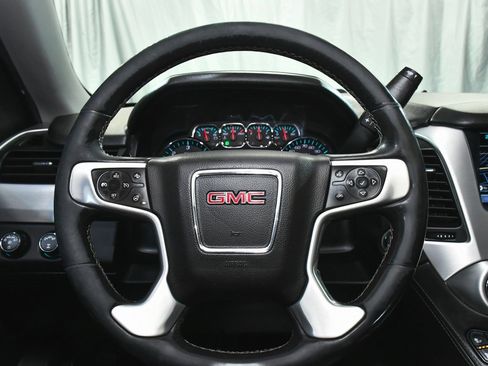 Used 2017 GMC Yukon SLT w/ Open Road Package image 33