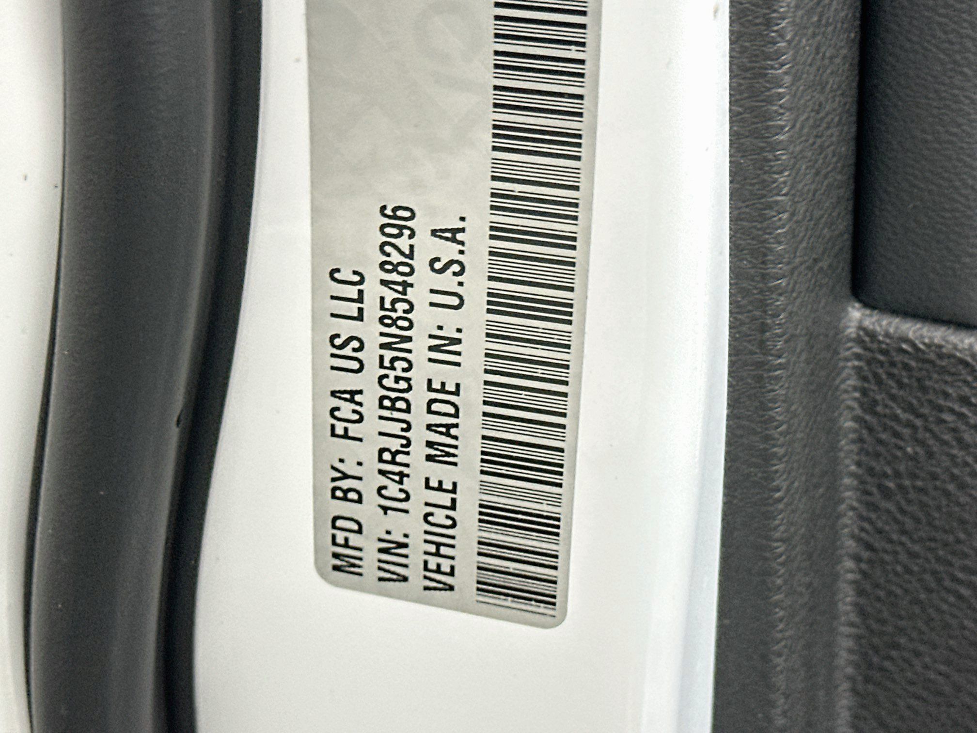 Used 2022 Jeep Grand Cherokee L Limited RWD image 12
