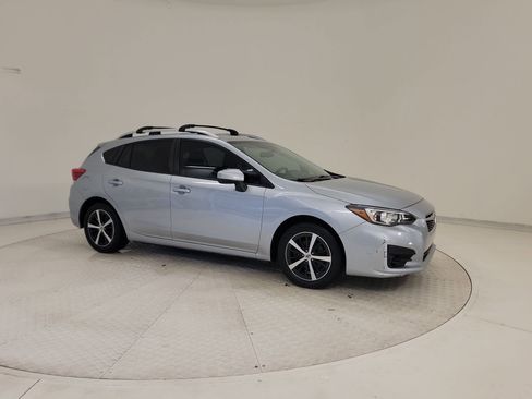 Used 2019 Subaru Impreza 2.0i Premium image 5