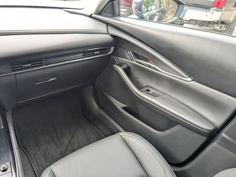 Certified 2023 MAZDA CX-30 AWD 2.5 S w/ Preferred Package image 17