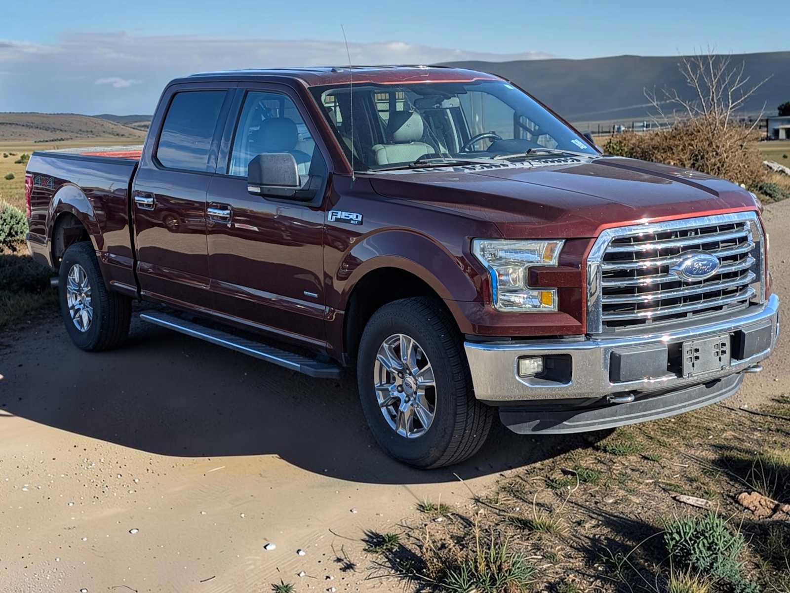 Used 2015 Ford F150 XLT w/ Equipment Group 302A Luxury AWD/4WD image 7
