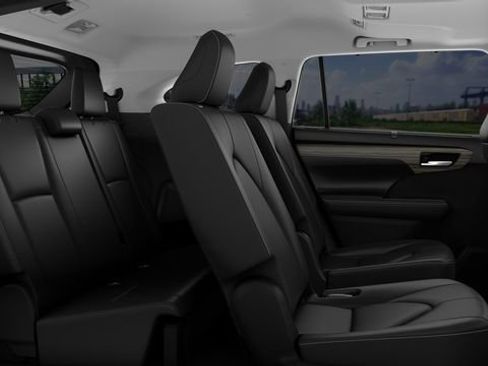 New 2026 Toyota Highlander Limited AWD/4WD image 21