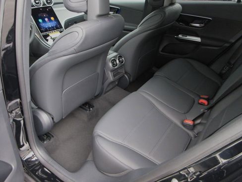 New 2026 Mercedes-Benz GLC 350e 4MATIC image 5