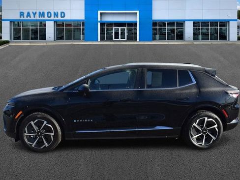 Certified 2024 Chevrolet Equinox EV LT image 7