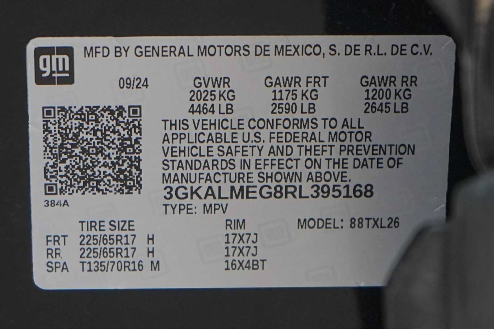 Used 2024 GMC Terrain SLE w/ Driver Convenience Package FWD image 30