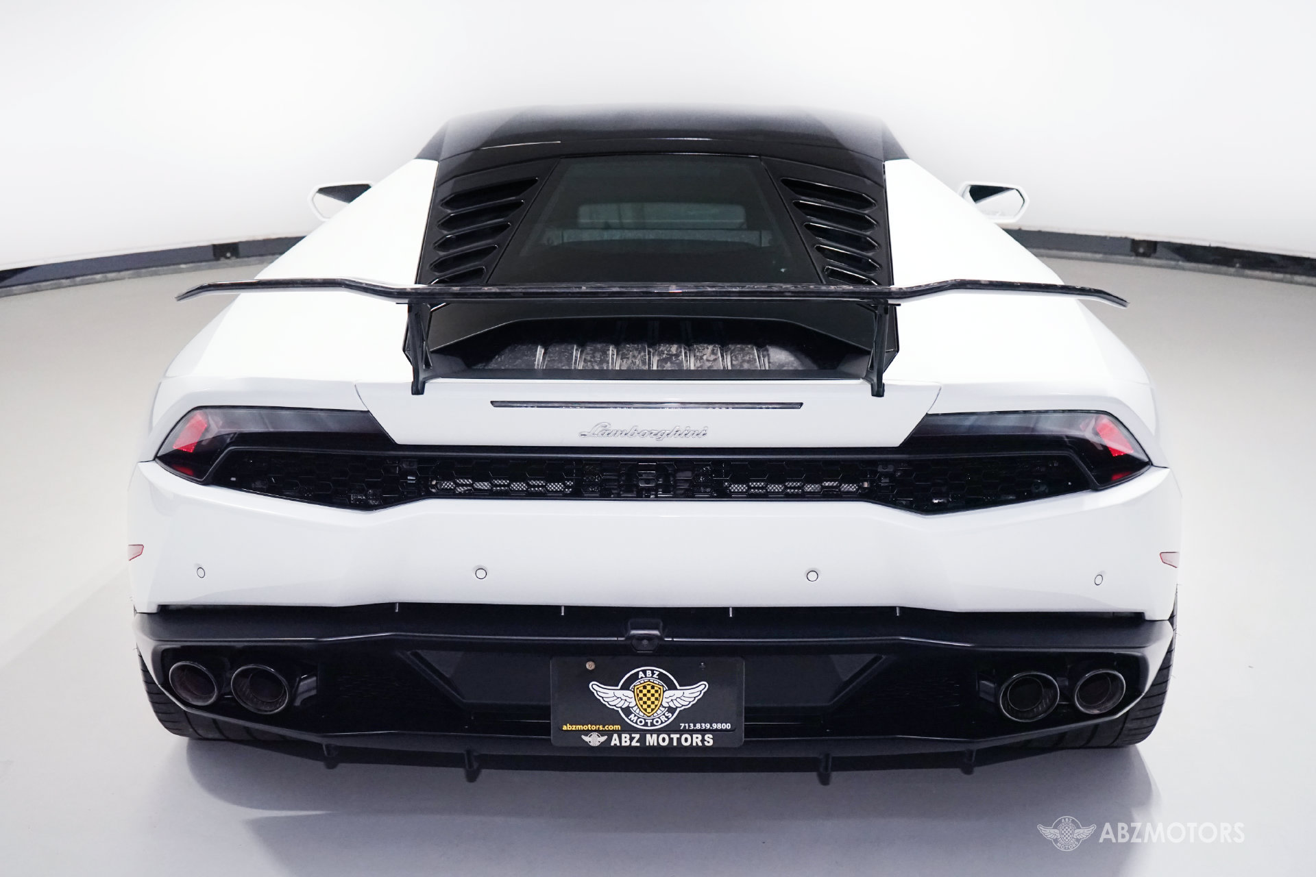 Used 2015 Lamborghini Huracan LP 610-4 AWD/4WD image 8