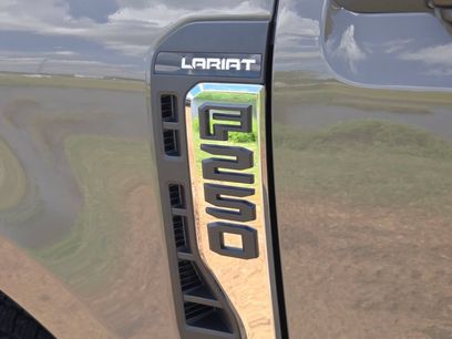 New 2026 Ford F250 Lariat w/ Chrome Package