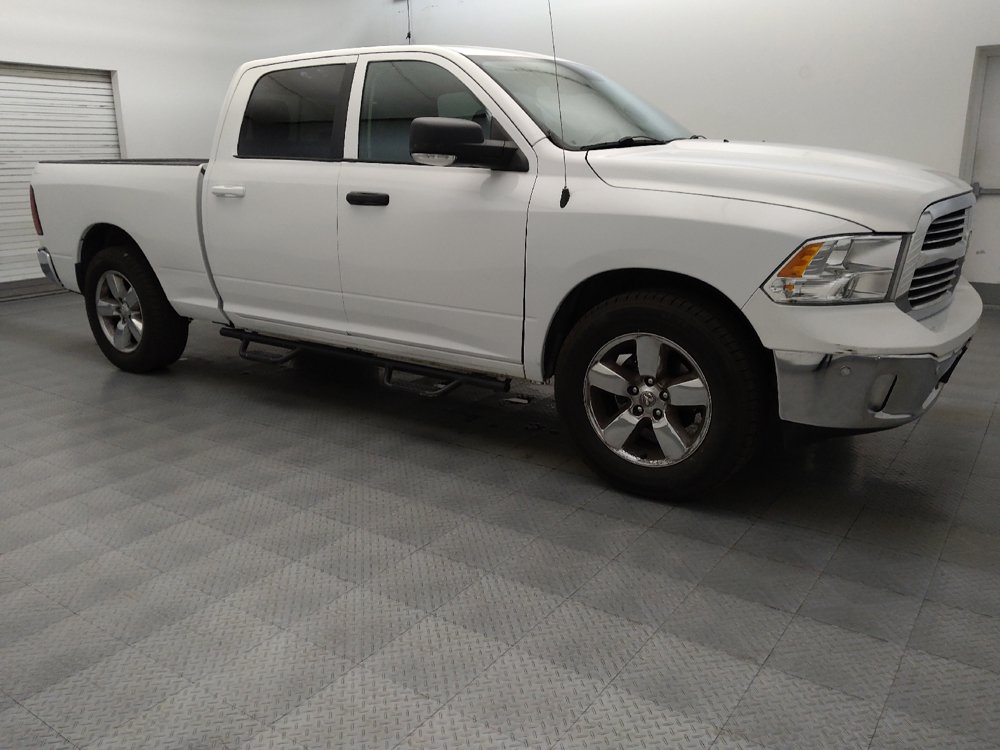 Used 2019 RAM 1500 Big Horn RWD image 11