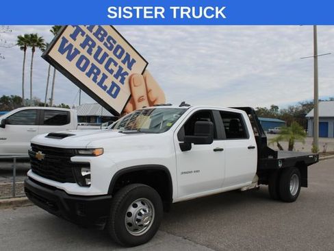 Used 2025 Chevrolet Silverado 3500 W/T w/ WT Convenience Package AWD/4WD image 1