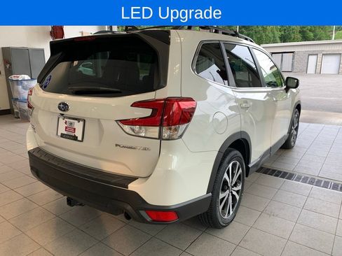 Certified 2024 Subaru Forester Limited w/ Convenience Package AWD/4WD image 18