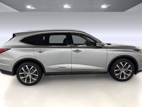 Used 2023 Acura MDX SH-AWD w/ Technology Package image 8