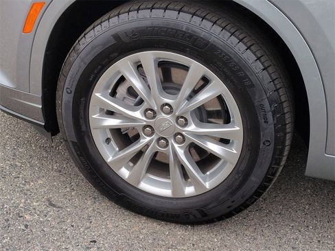 Used 2025 Cadillac XT6 Luxury image 30