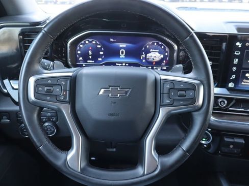 Used 2023 Chevrolet Silverado 1500 RST w/ Z71 Off-Road Package AWD/4WD image 6