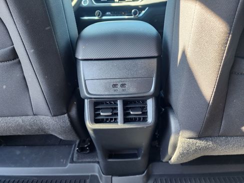 New 2026 Chevrolet Equinox LT w/ Midnight Edition image 17