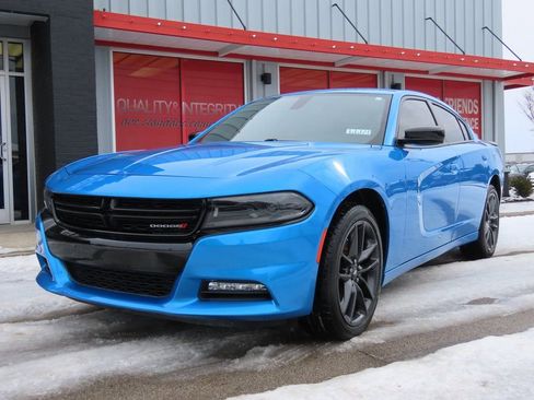 Used 2023 Dodge Charger SXT w/ Blacktop Special Edition image 12