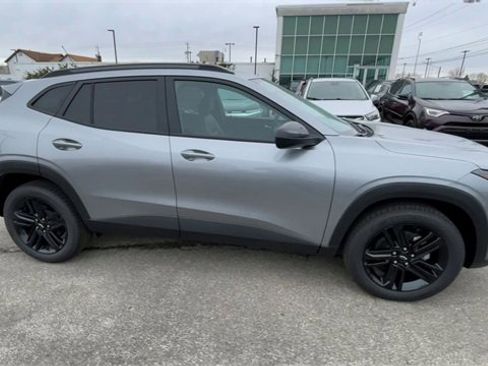 New 2026 Chevrolet Trax ACTIV w/ Sunroof Package image 3