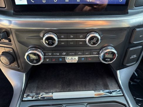 Used 2021 Ford F150 Lariat w/ Equipment Group 502A High image 25