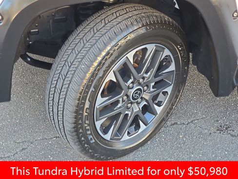 Used 2024 Toyota Tundra Limited image 39