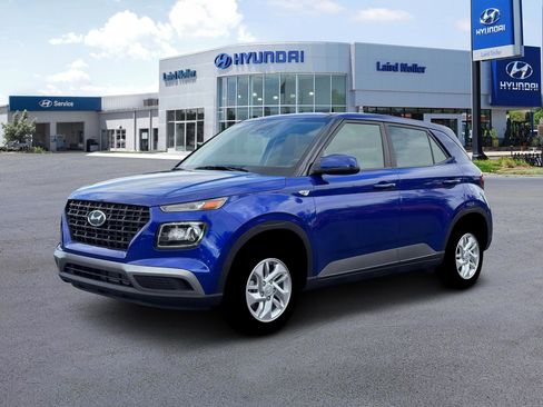 New 2026 Hyundai Venue SE image 2