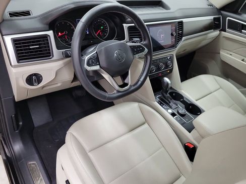 Used 2021 Volkswagen Atlas SE image 22