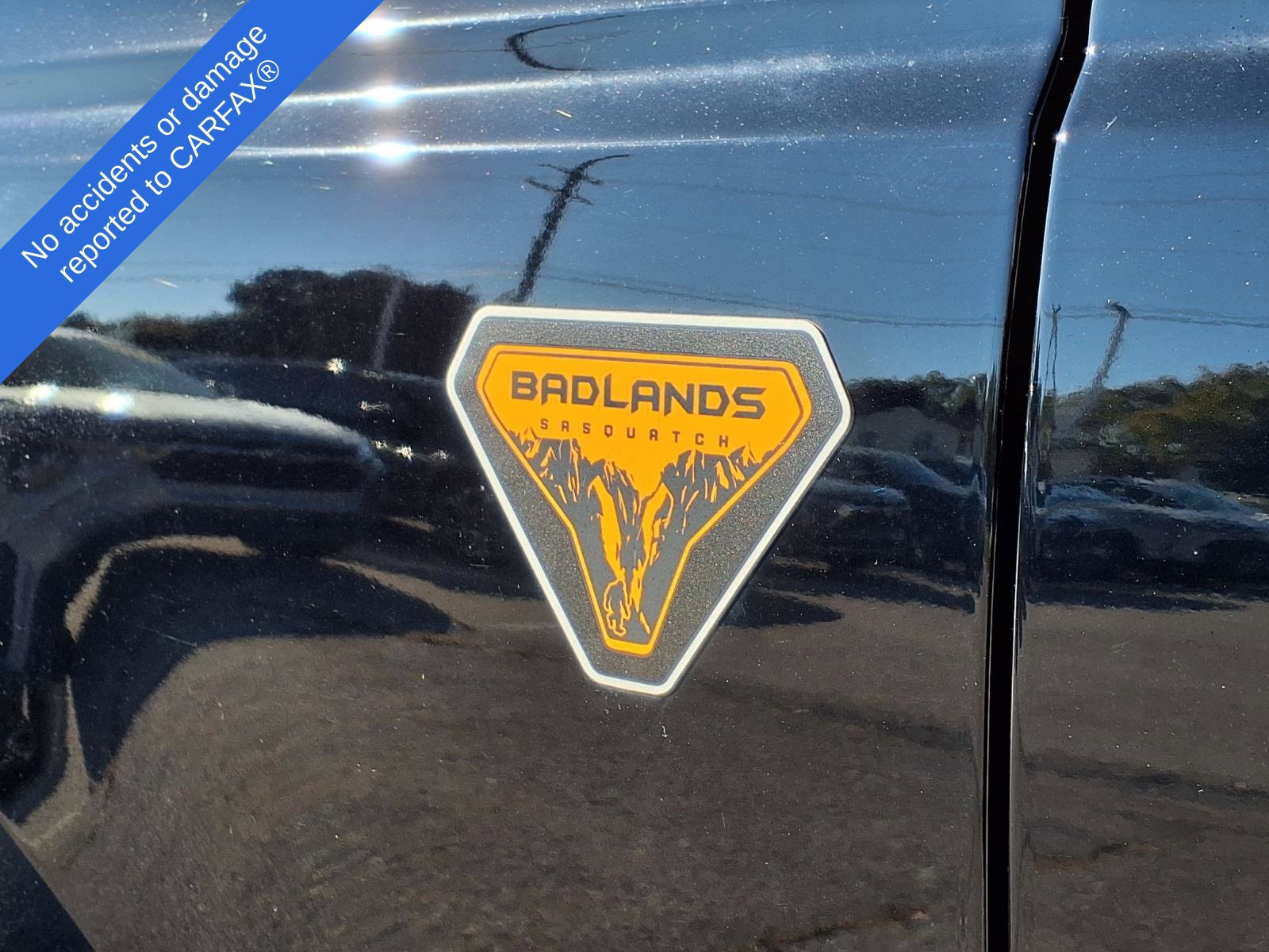 Used 2023 Ford Bronco Badlands w/ Sasquatch Package AWD/4WD image 12