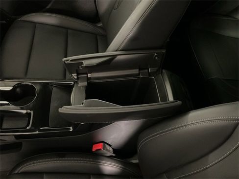 Used 2024 Buick Envision Preferred image 28