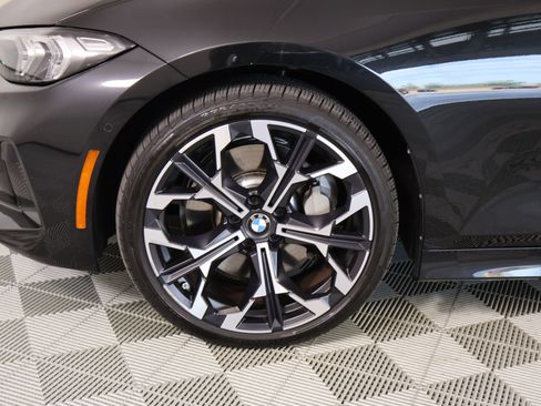 Used 2025 BMW 330i Sedan RWD image 19