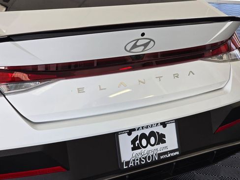 New 2026 Hyundai Elantra Sport FWD image 12