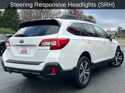Used 2018 Subaru Outback 2.5i Limited image 12