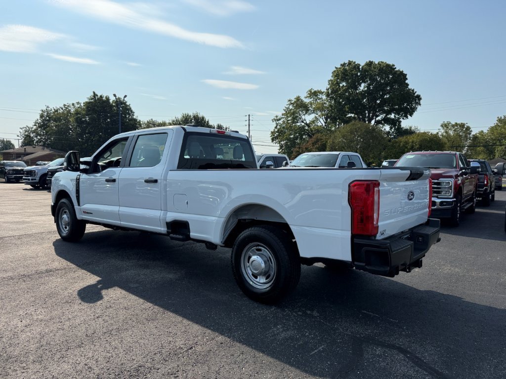 New 2027 Ford F350 XL RWD image 4