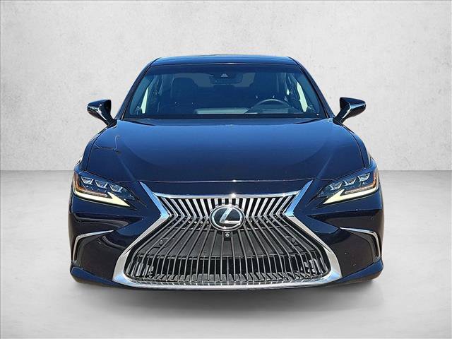 Used 2020 Lexus ES 350 Ultra Luxury FWD image 2