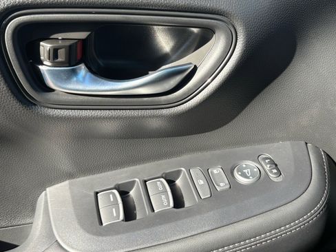 New 2026 Honda HR-V EX-L image 18