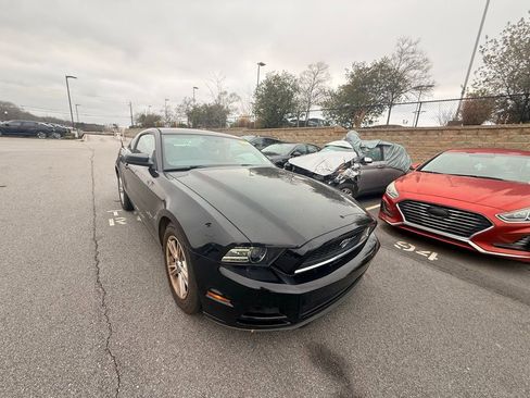 Used 2014 Ford Mustang Coupe w/ Equipment Group 102A image 9