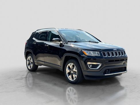 Used 2021 Jeep Compass Limited AWD/4WD image 10