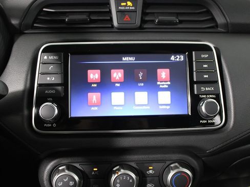Used 2025 Nissan Versa S w/ Trunk Package FWD image 14