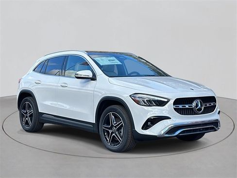 New 2026 Mercedes-Benz GLA 250 4MATIC image 6