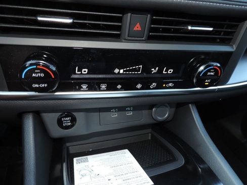 New 2026 Nissan Rogue SV image 20