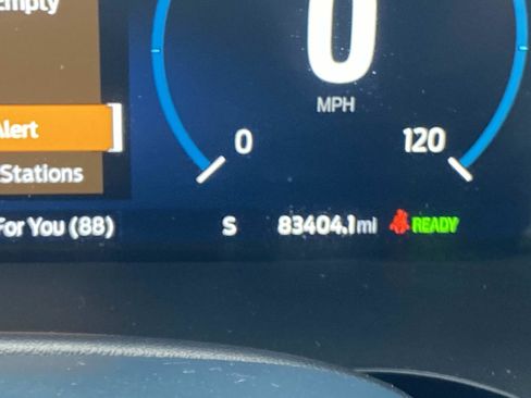 Used 2023 Ford F150 Limited image 27