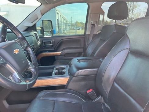 Used 2017 Chevrolet Silverado 3500 LTZ w/ Duramax Plus Package image 5