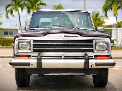 Used 1988 Jeep Grand Wagoneer AWD/4WD image 1