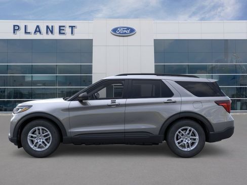 New 2026 Ford Explorer Active w/ Active Comfort Package RWD image 3