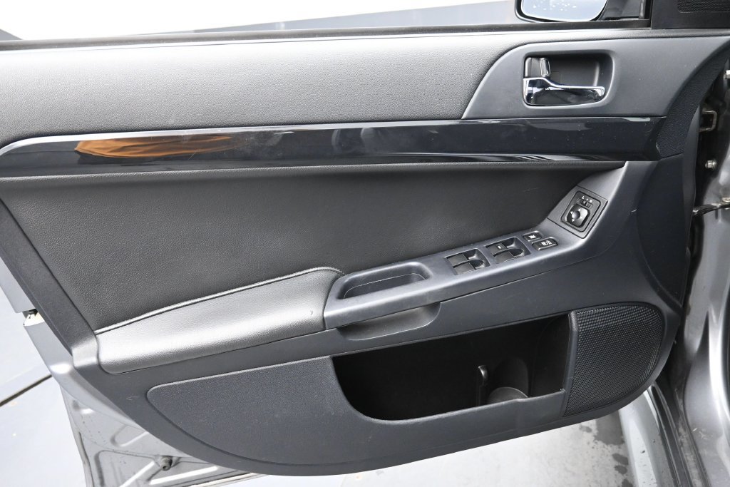 Used 2012 Mitsubishi Lancer GT FWD image 17